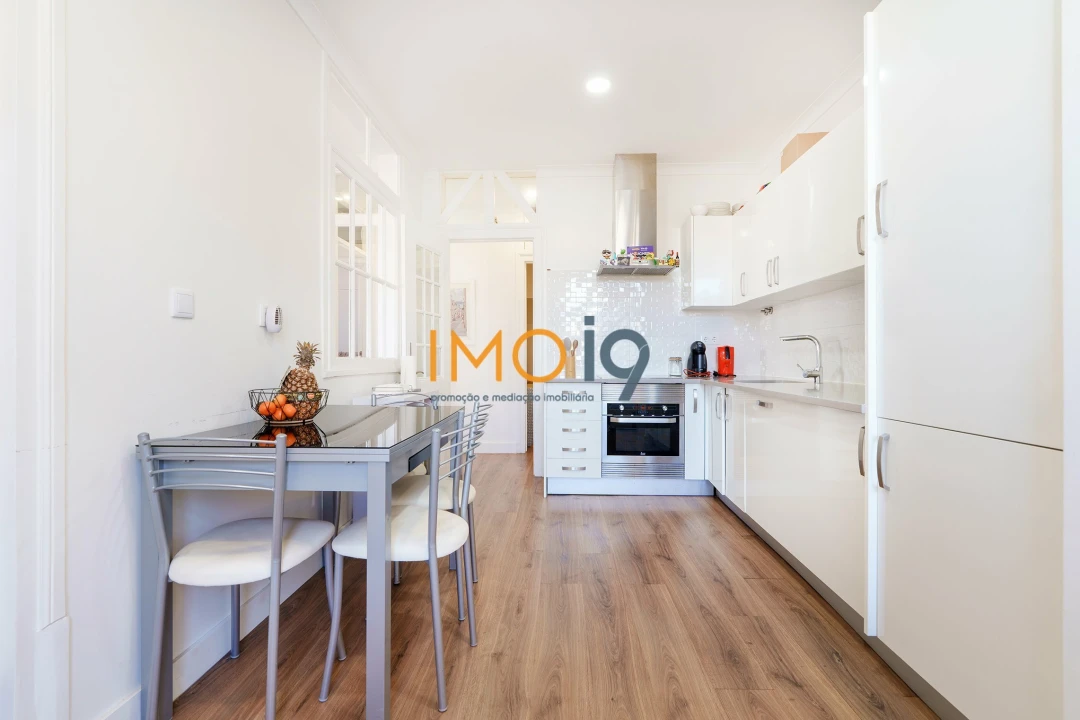 Apartamento T3 para Venda em Santa Maria Maior Foto 3