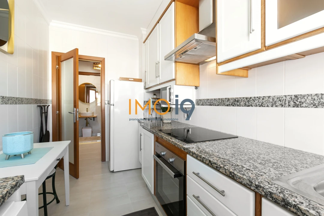 Apartamento T3 para Venda em Nazare Foto 11