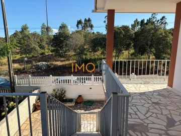 Moradia T5 para Venda em Fatima