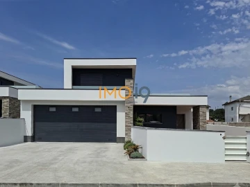 Moradia T3 para Venda em Fatima