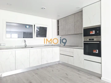 Moradia T3 para Venda em Fatima