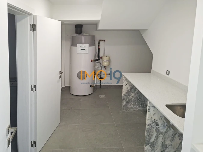 Moradia T3 para Venda em Fatima Foto 17