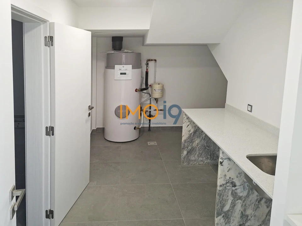 Moradia T3 para Venda em Fatima Foto 17