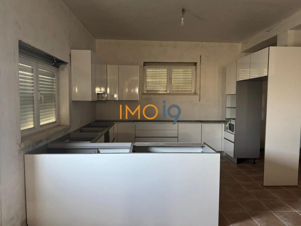 Moradia T4 para Venda em Fatima Foto 18