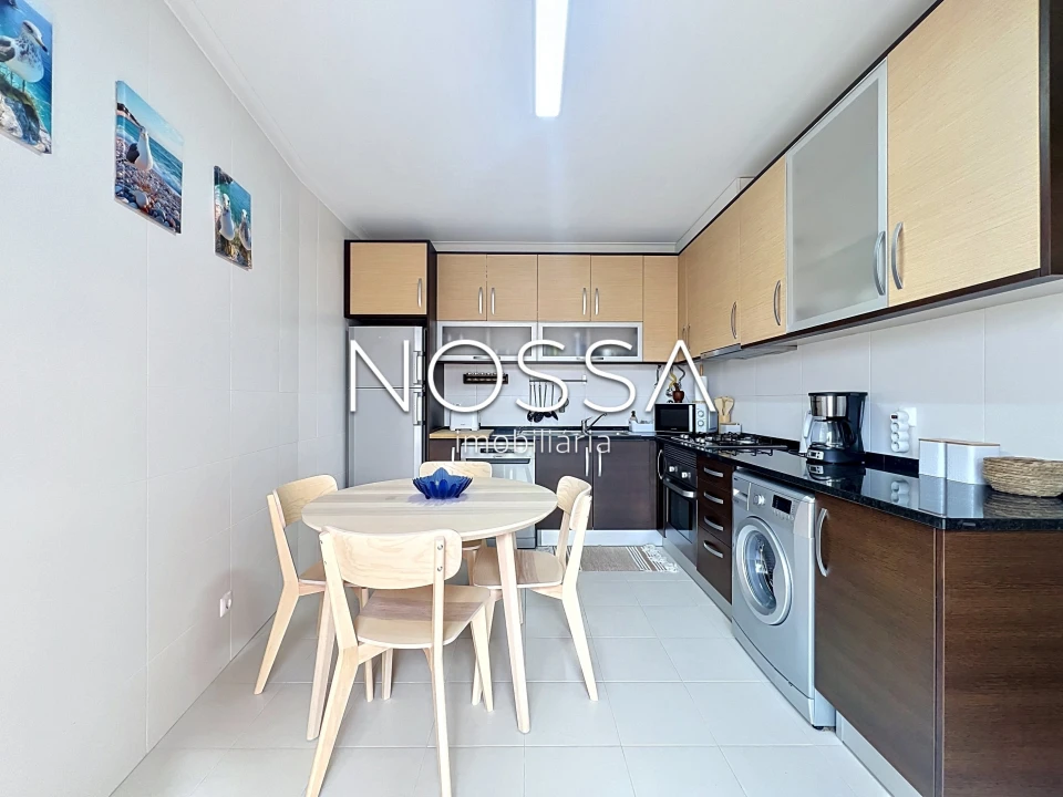 Apartamento T2 para Venda em Carvoeira Foto 10
