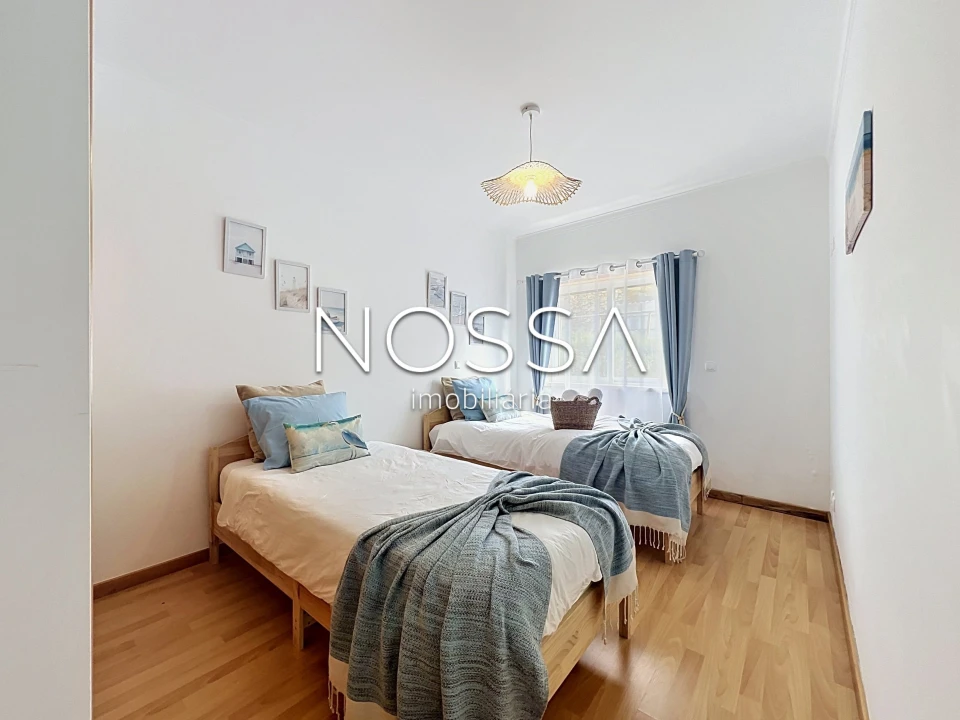 Apartamento T2 para Venda em Carvoeira Foto 18