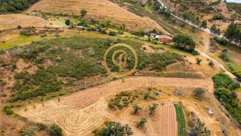 Terreno para Venda em Vaqueiros