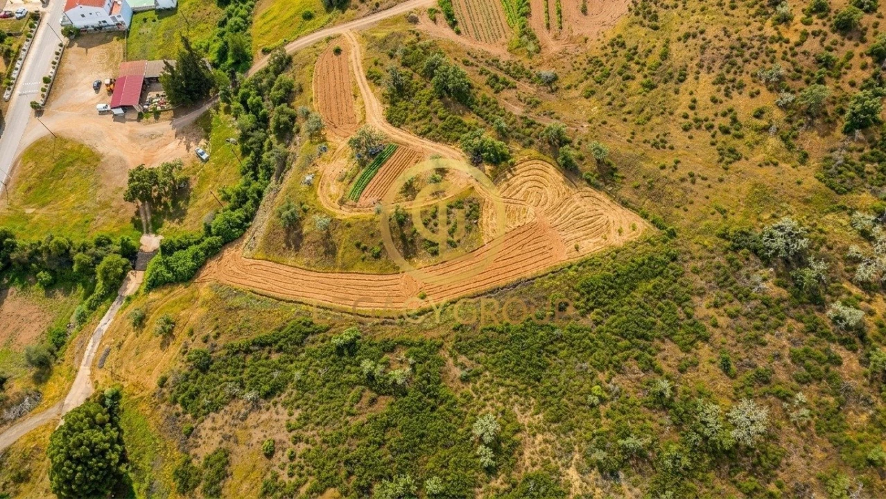 Terreno para Venda em Vaqueiros Foto 3