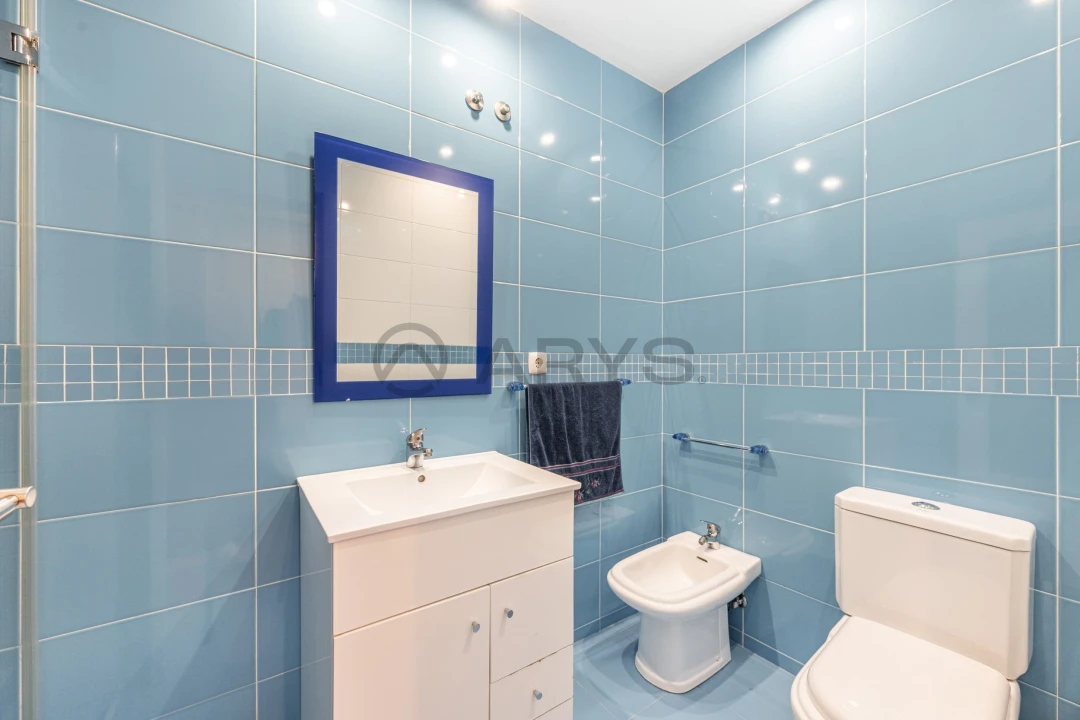 Apartamento T5 para Venda em Santa Marinha e São Pedro da Afurada Foto 17