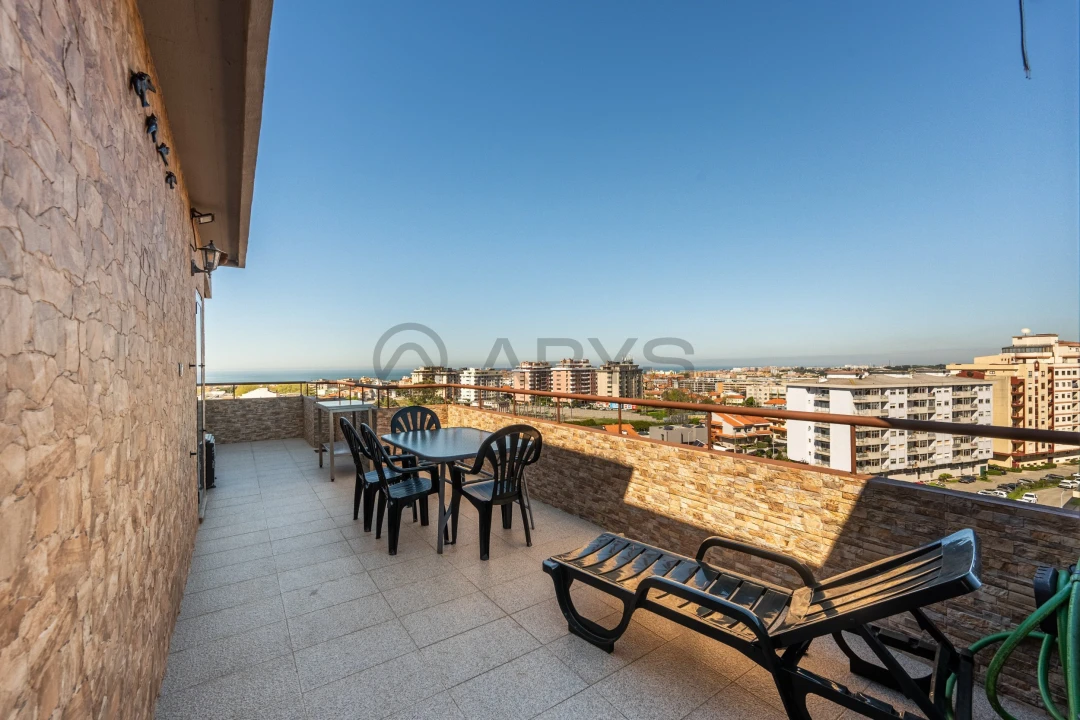 Apartamento T5 para Venda em Santa Marinha e São Pedro da Afurada Foto 3