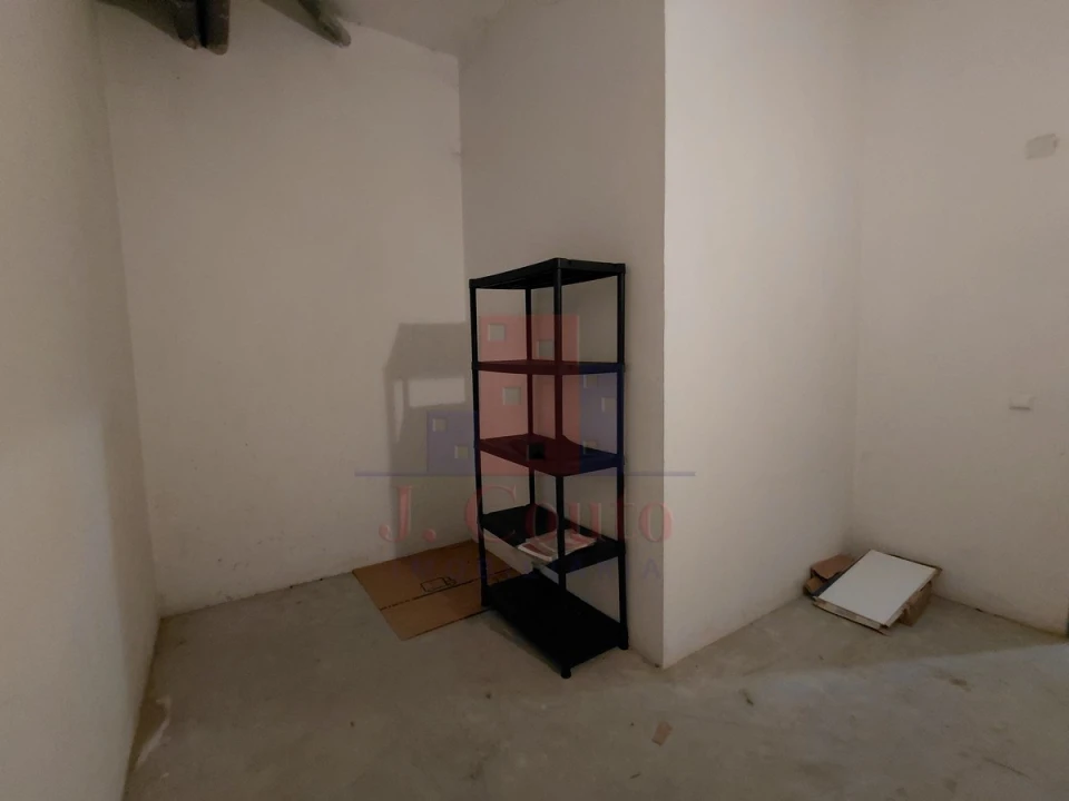 Apartamento T2 para Arrendamento em Caldas da Rainha - Santo Onofre e Serra do Bouro Foto 23