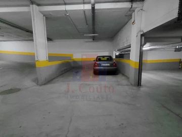 Apartamento T2 para Arrendamento em Caldas da Rainha - Santo Onofre e Serra do Bouro