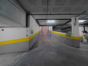 Apartamento T2 para Arrendamento em Caldas da Rainha - Santo Onofre e Serra do Bouro