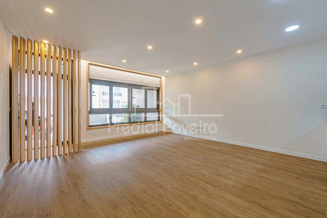 Apartamento T2 para Venda em Vila do Conde Foto 3