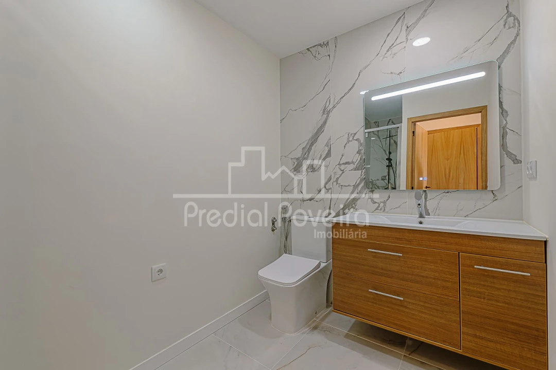 Apartamento T2 para Venda em Vila do Conde Foto 9