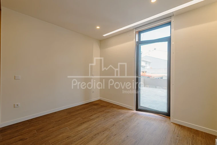 Apartamento T2 para Venda em Vila do Conde Foto 7