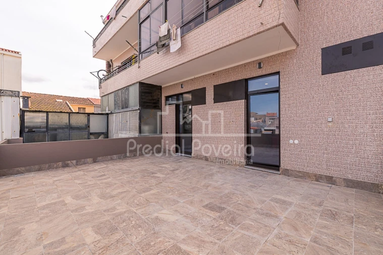 Apartamento T2 para Venda em Vila do Conde Foto 11