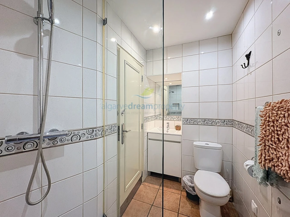 Apartamento T3 para Venda em Albufeira e Olhos de Água Foto 7
