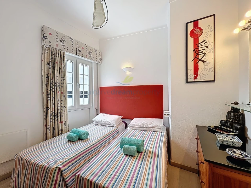 Apartamento T3 para Venda em Albufeira e Olhos de Água Foto 12