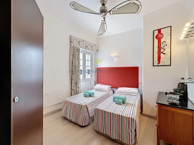 Apartamento T3 para Venda em Albufeira e Olhos de Água Foto 10