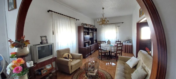 Moradia T3 para Venda em Monte Real e Carvide