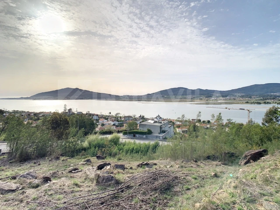 Terreno para Venda em Seixas Foto 2