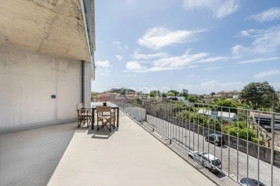 Apartamento T1 para Venda em Mafamude e Vilar do Paraíso