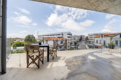 Apartamento T1 para Venda em Mafamude e Vilar do Paraíso