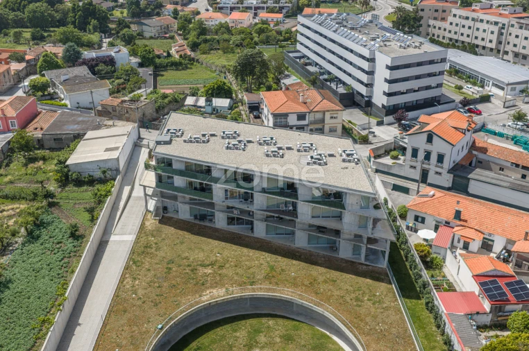Apartamento T1 para Venda em Mafamude e Vilar do Paraíso Foto 20