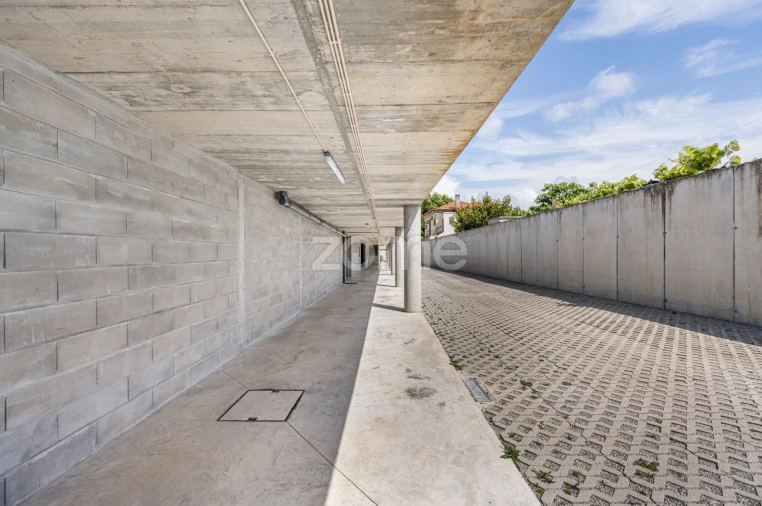 Apartamento T1 para Venda em Mafamude e Vilar do Paraíso Foto 16