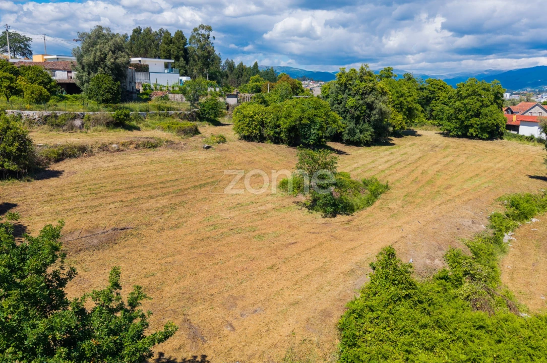 Terreno para Venda em Vila Verde e Barbudo Foto 14