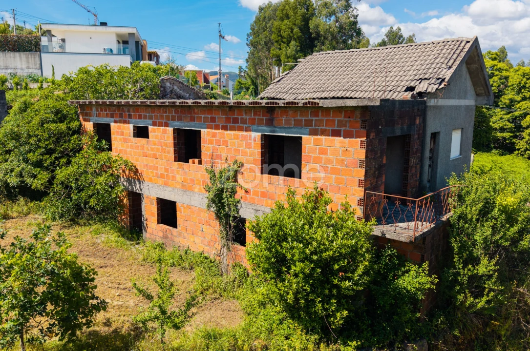 Terreno para Venda em Vila Verde e Barbudo Foto 18