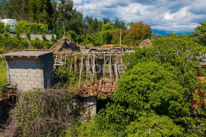 Terreno para Venda em Vila Verde e Barbudo