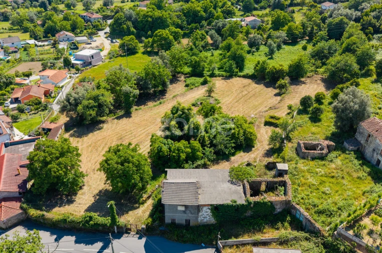 Terreno para Venda em Vila Verde e Barbudo Foto 10