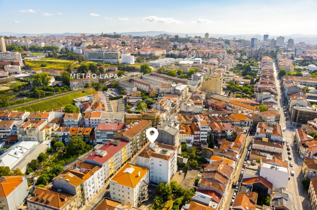 Apartamento T4 para Venda em Cedofeita, Santo Ildefonso, Sé, Miragaia, São Nicolau e Vitória Foto 5