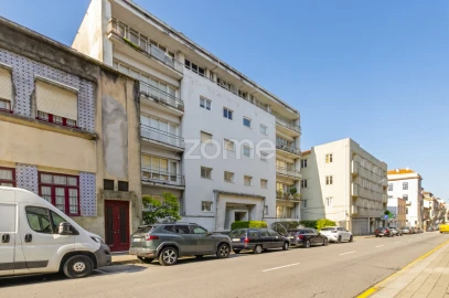 Apartamento T4 para Venda em Cedofeita, Santo Ildefonso, Sé, Miragaia, São Nicolau e Vitória
