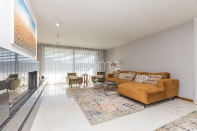 Moradia T4 para Venda em Tabua