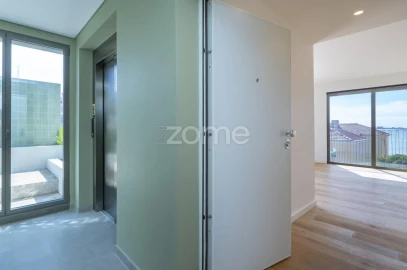 Apartamento T3 para Venda em Algés, Linda-A-Velha e Cruz Quebrada-Dafundo