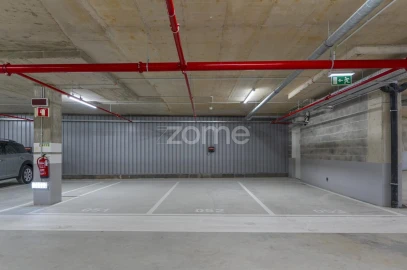 Apartamento T3 para Venda em Algés, Linda-A-Velha e Cruz Quebrada-Dafundo