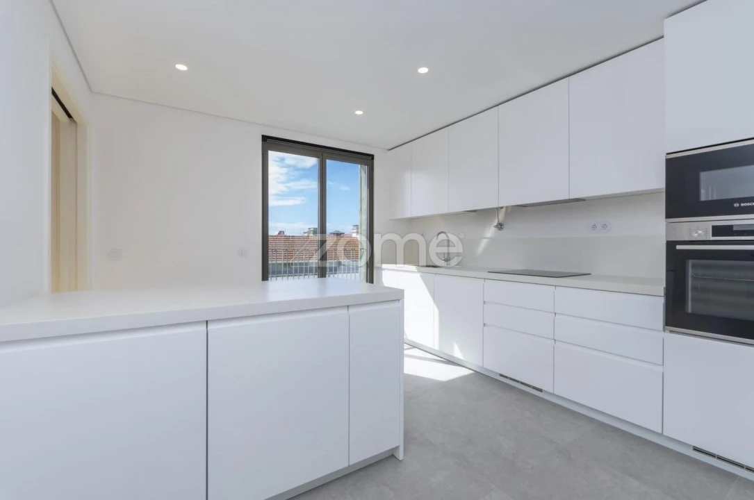 Apartamento T3 para Venda em Algés, Linda-A-Velha e Cruz Quebrada-Dafundo Foto 14