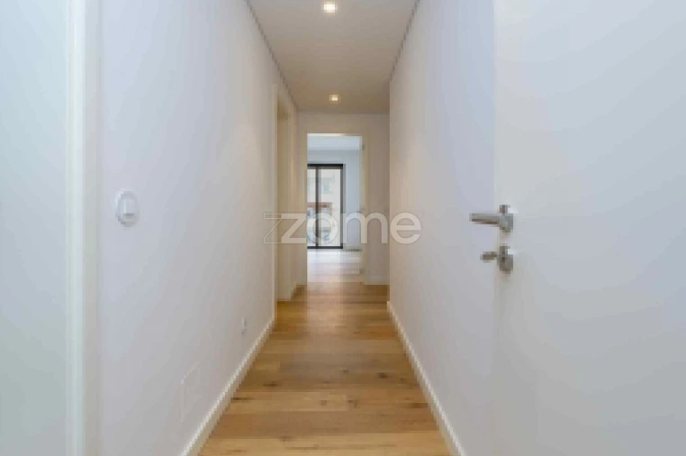Apartamento T3 para Venda em Algés, Linda-A-Velha e Cruz Quebrada-Dafundo Foto 16