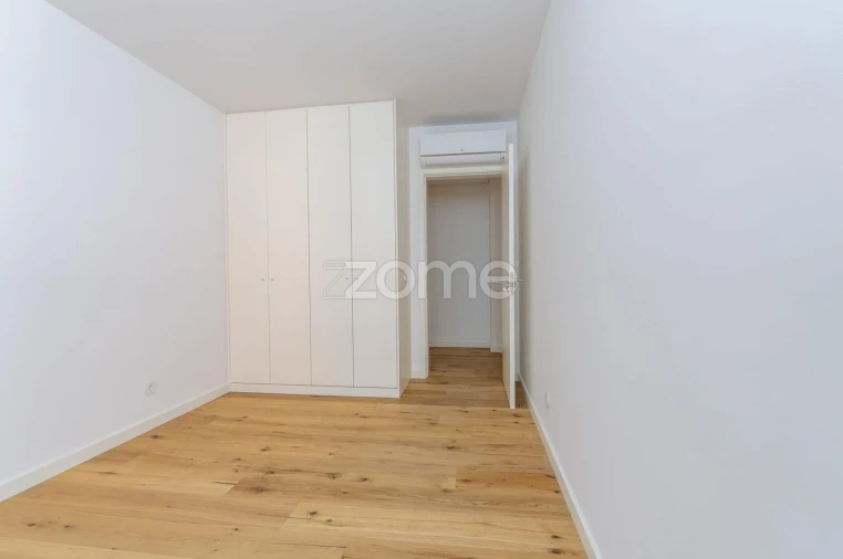 Apartamento T3 para Venda em Algés, Linda-A-Velha e Cruz Quebrada-Dafundo Foto 23