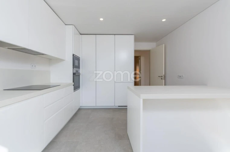 Apartamento T3 para Venda em Algés, Linda-A-Velha e Cruz Quebrada-Dafundo Foto 15
