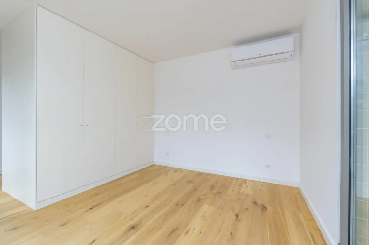 Apartamento T3 para Venda em Algés, Linda-A-Velha e Cruz Quebrada-Dafundo Foto 18