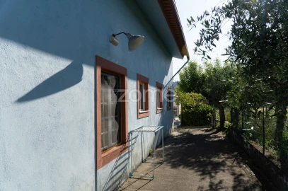 Quinta T8 para Venda em Lamas