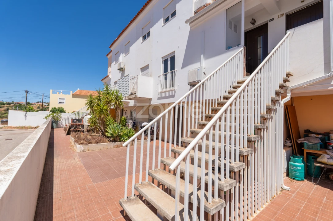 Apartamento T3 para Venda em Silves Foto 24