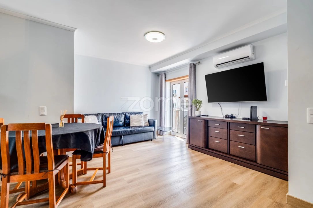 Apartamento T3 para Venda em Silves Foto 2