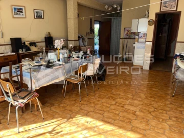 Moradia T3 para Venda em Esgueira
