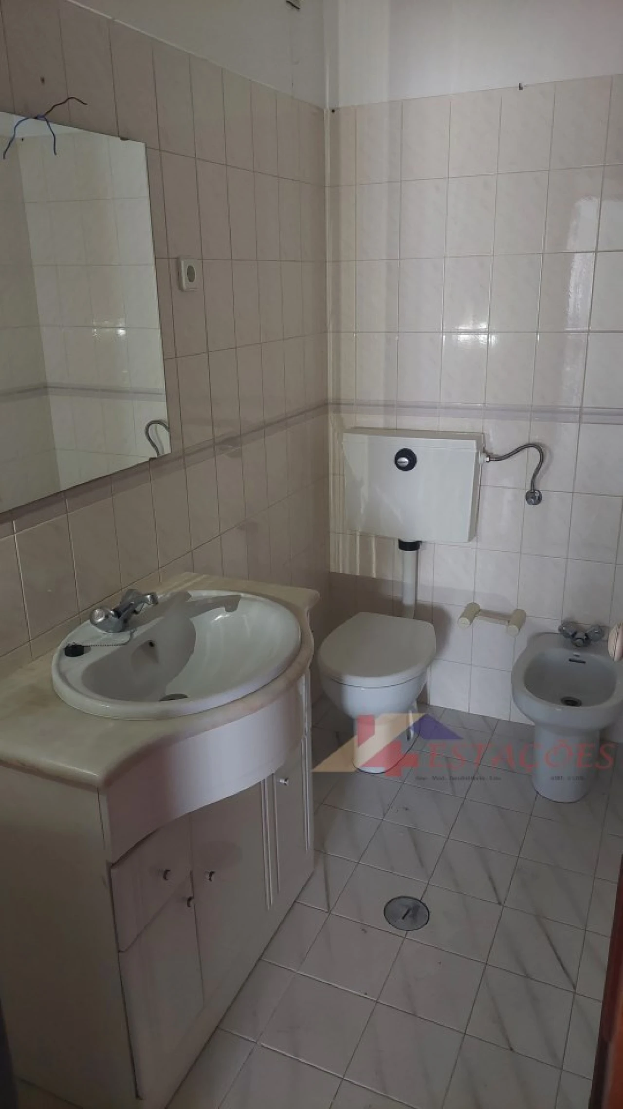 Apartamento T4 para Venda em Pombal Foto 9