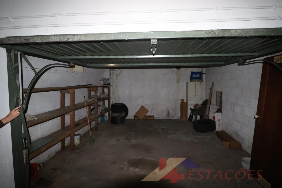 Apartamento T4 para Venda em Pombal Foto 24